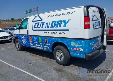 2022 Chevrolet Express Cargo Rwd 2500 Regular Wheelbase Wt z USA, uszkodzony, nr VIN 1GCWGAFP4N1280653